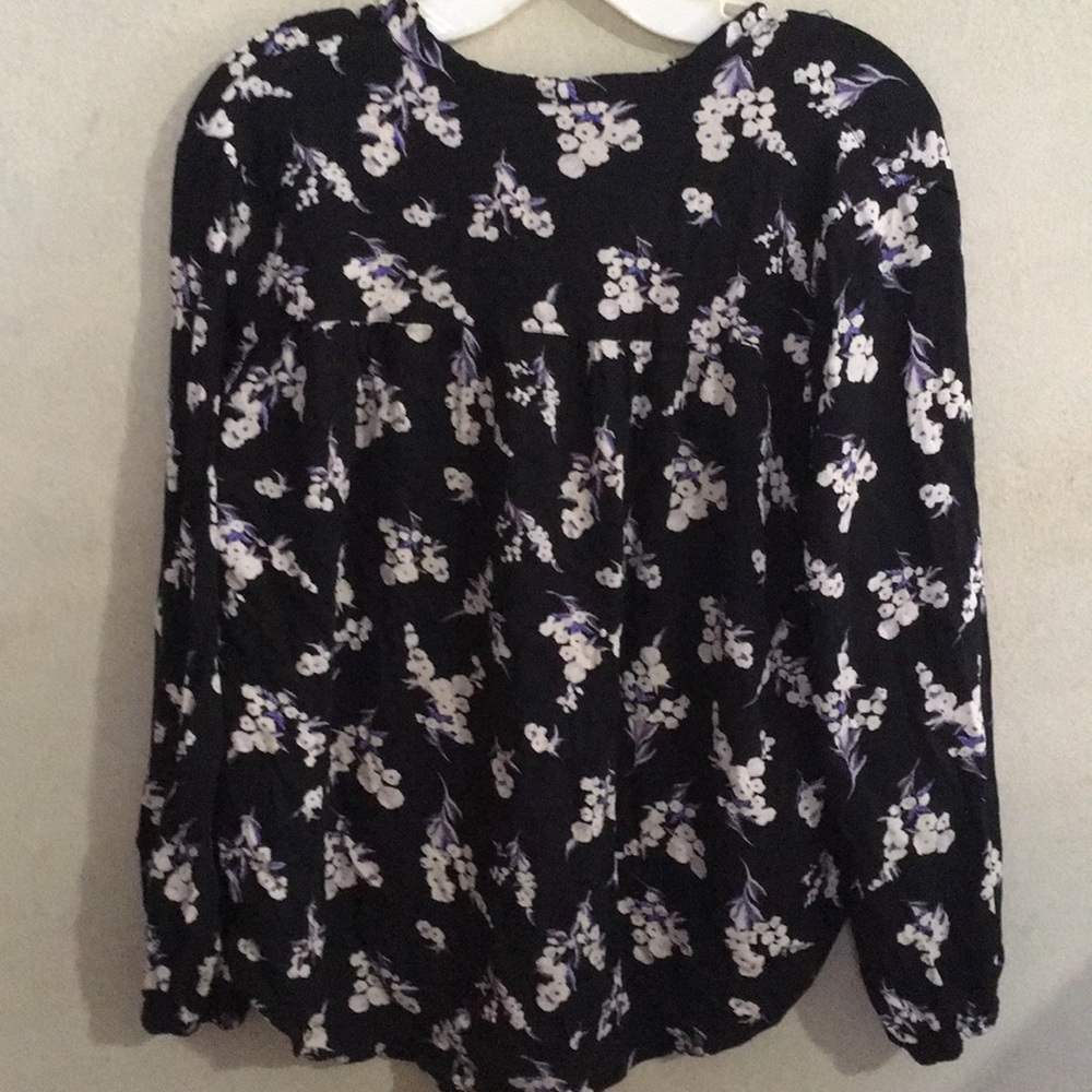 Forever 21 floral tie front blouse large
